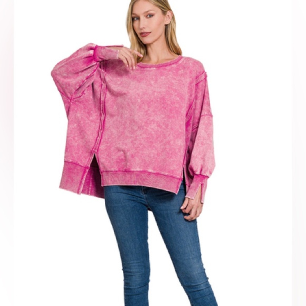 #50 CLOSEOUT FIRM 🌸New! Oversized Acid Wash Sweatshirt - Picture 3 of 3